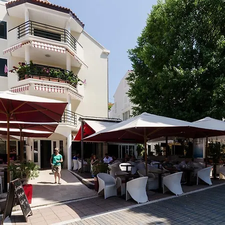 Studio Apartment Near Lapad Beach Dubrovnik Exterior photo