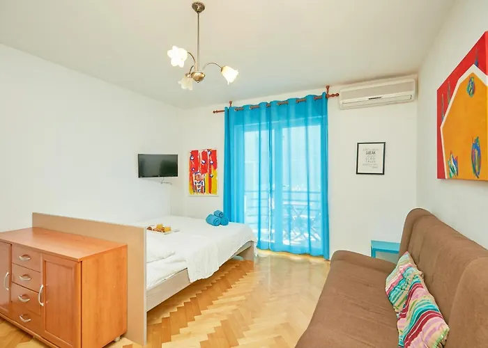 Studio Apartment Near Lapad Beach
